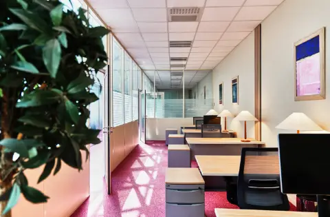 Aménagement de nos bureaux partagés en longueur