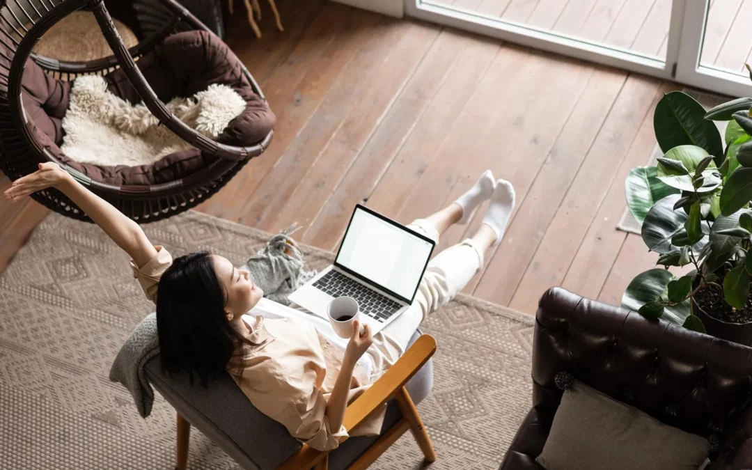 Télétravail hybride : comment organiser les espaces de votre entreprise ?